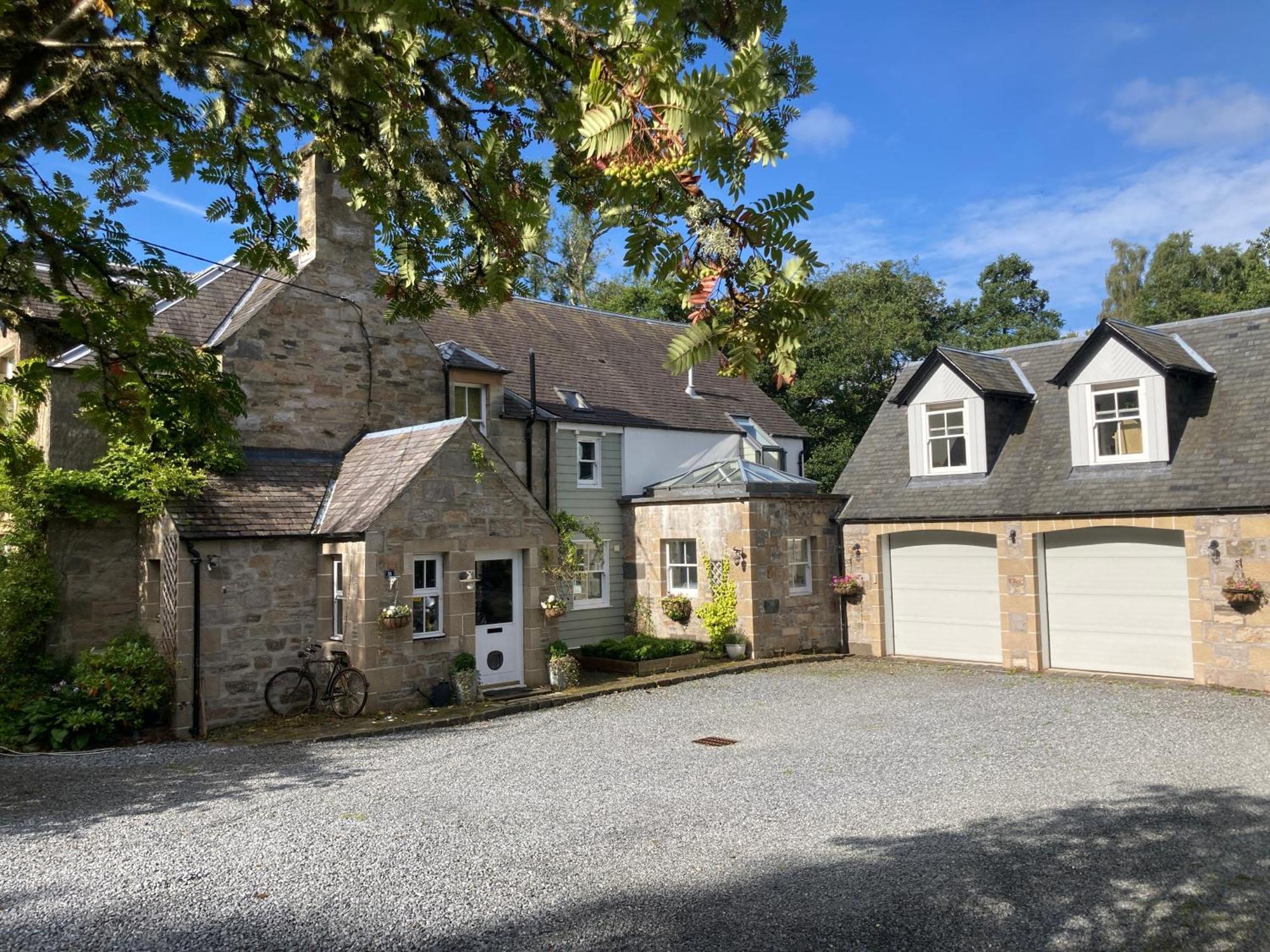 Appartamento The Loft At Craiglea Pitlochry Esterno foto